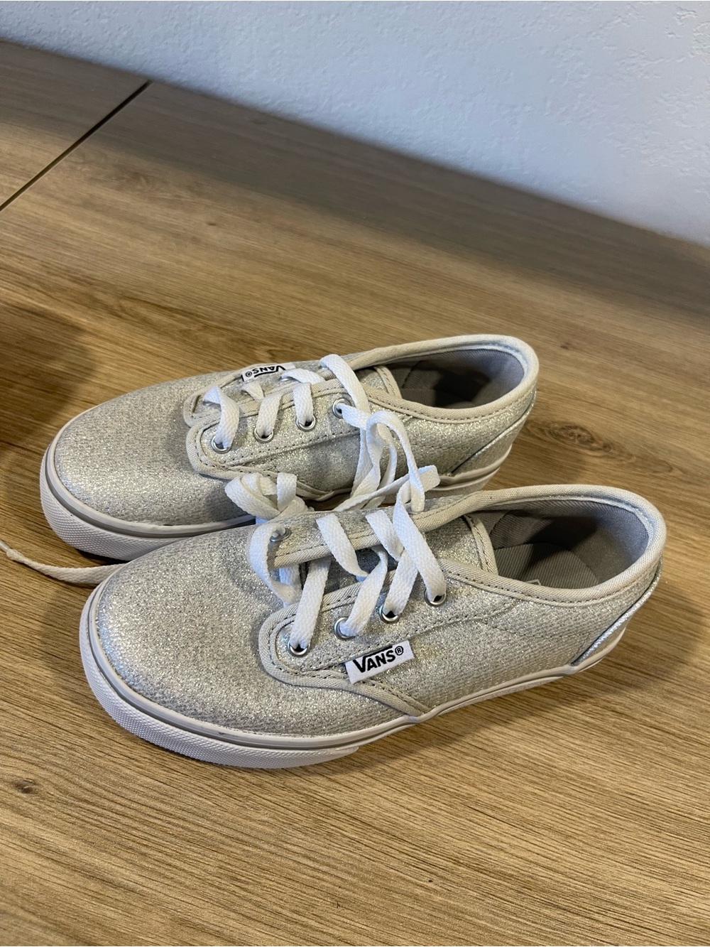 Vans Kids Glitter Lace-Up Sneakers in Silver